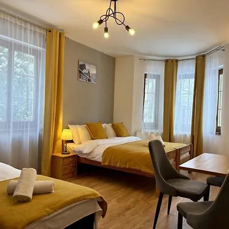 Apartamento Maya I *