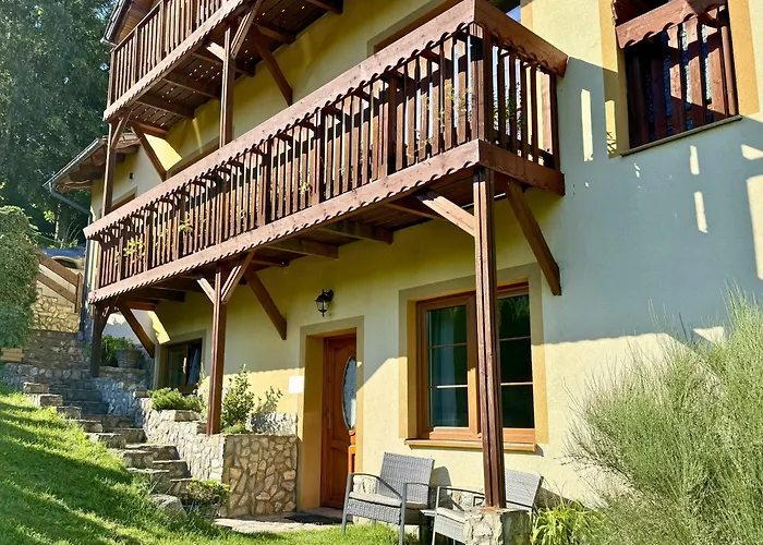 Apartamento Maya I *